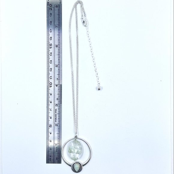 New / Handcrafted - Green Glass Bead Pendant 16” Silver Tone 2 Strand Necklace - Picture 6 of 8